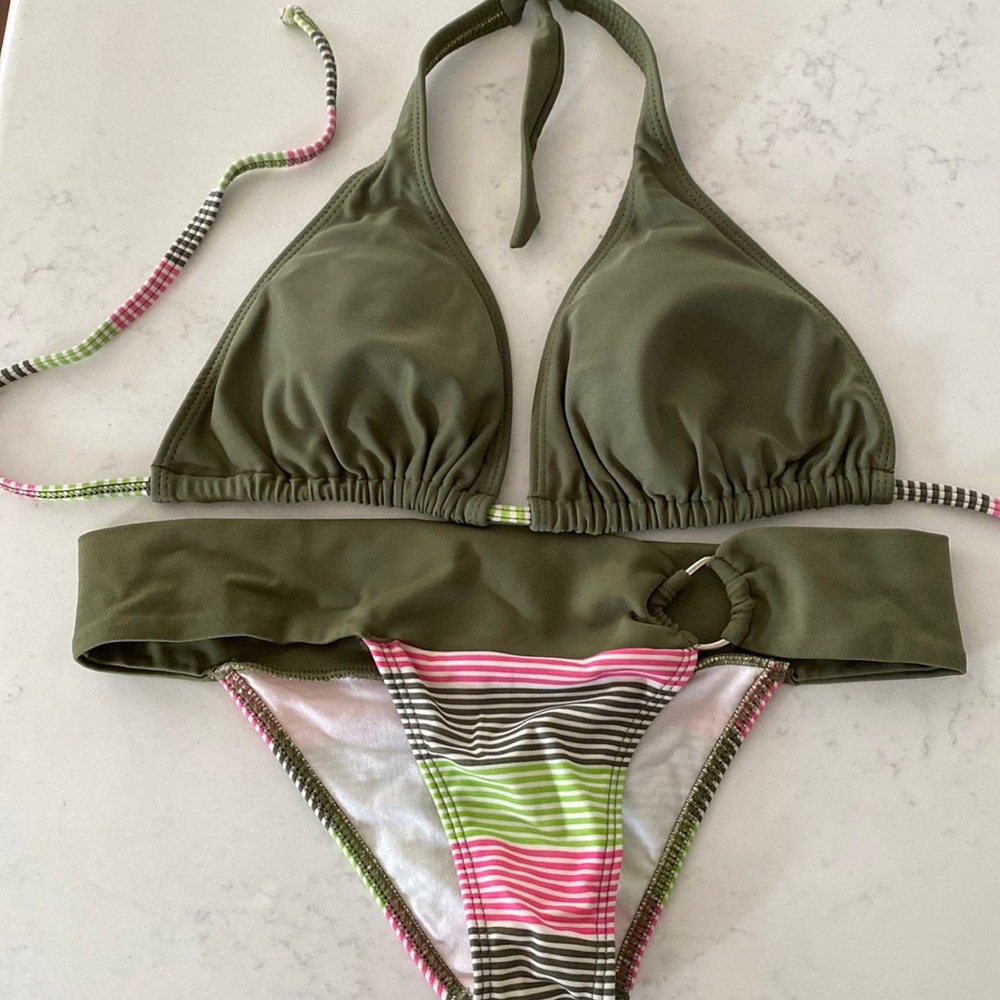 2 bathing suits and 2 bikini tops